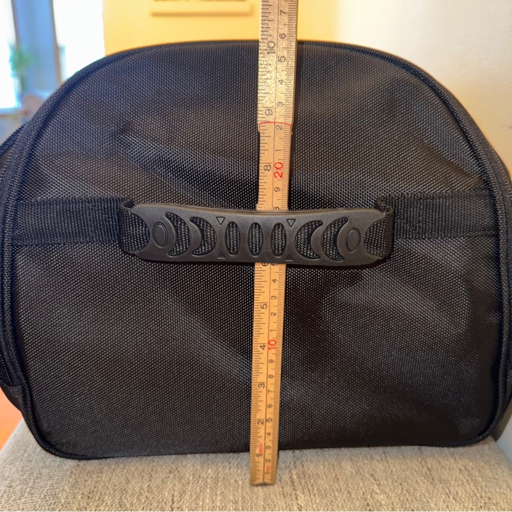 Chicago Bulls Duffle Bag - Picture 11 of 12